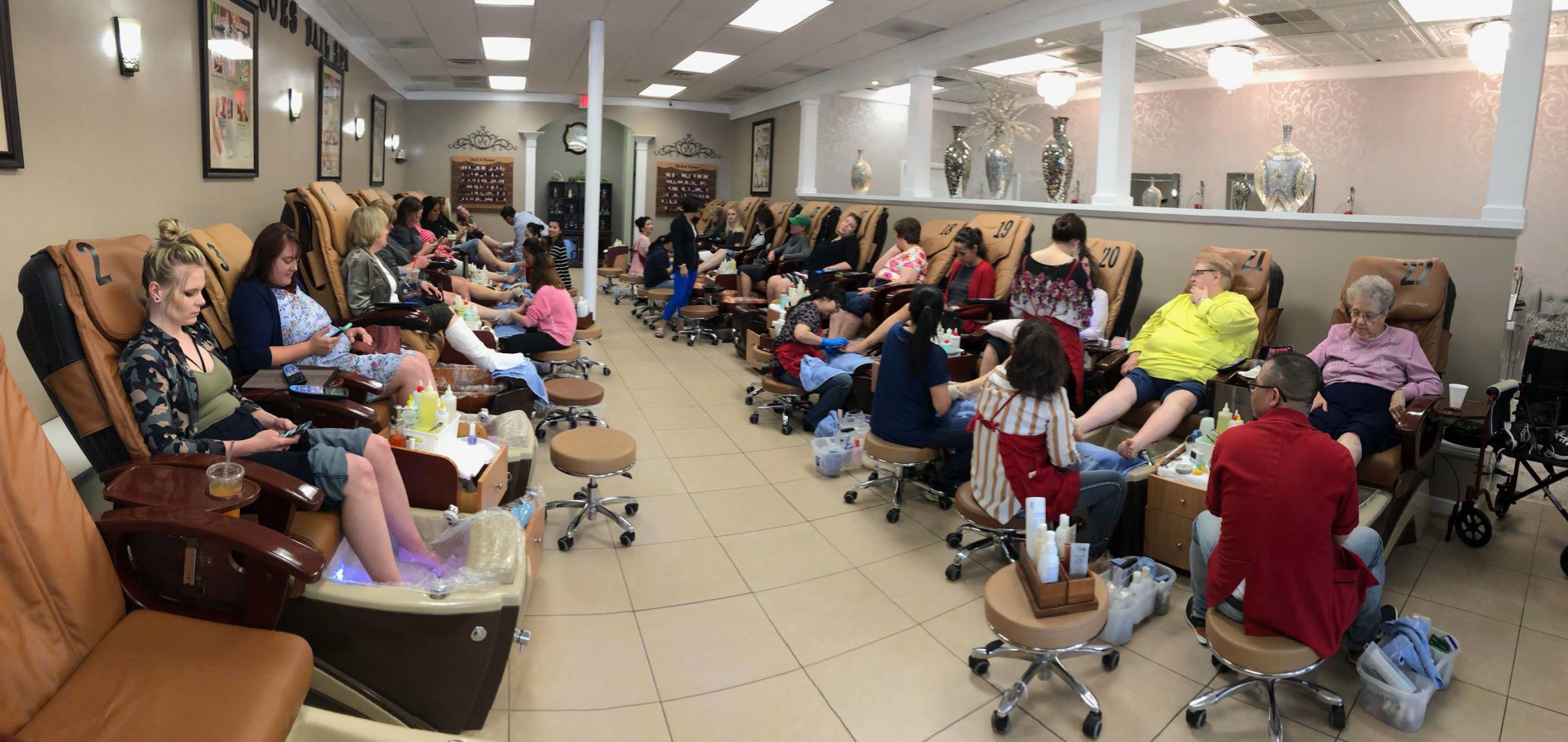 Manicure/Pedicure: Tips and Toes Nail Spa